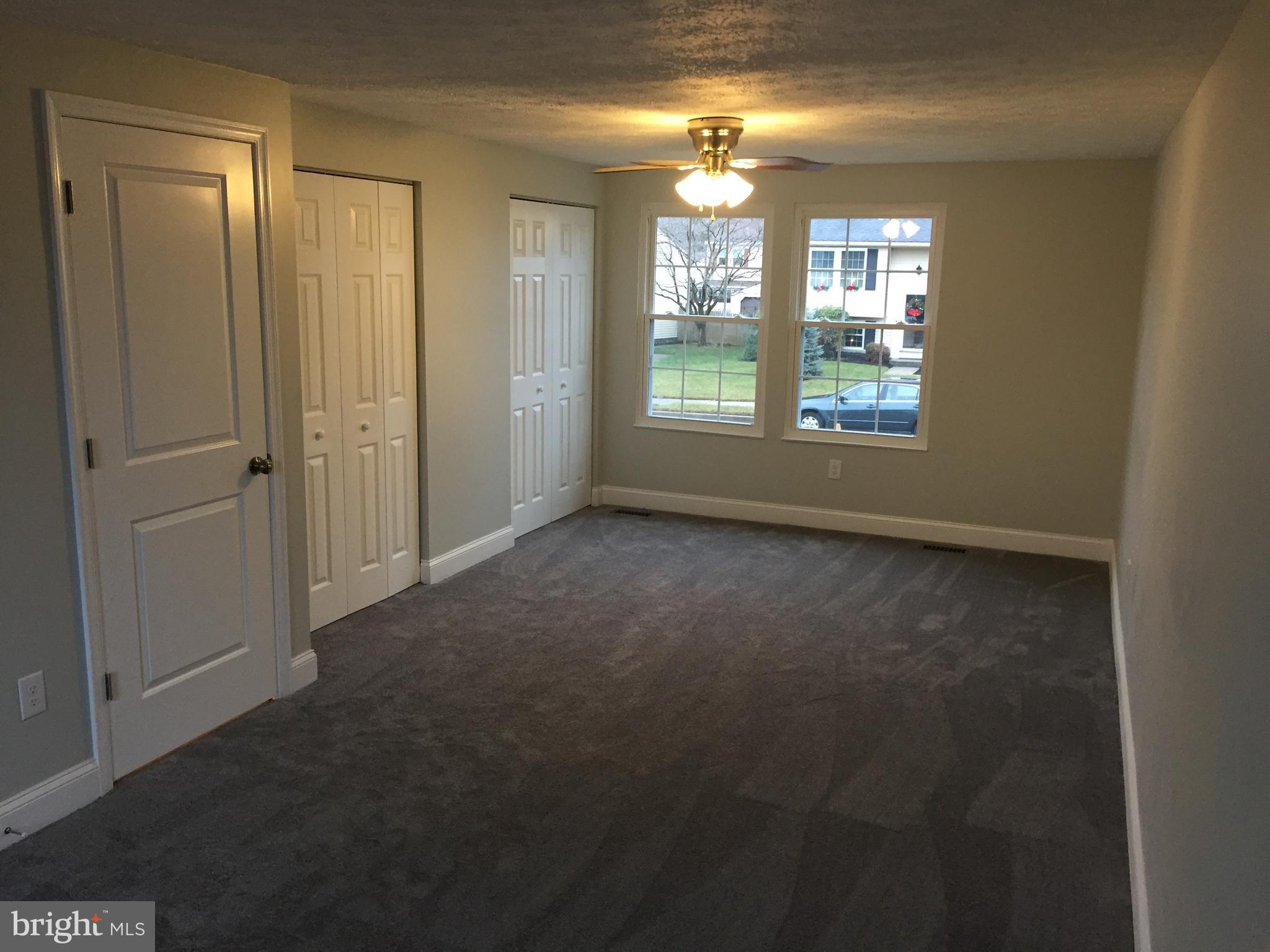 8 Old Maple Court Baltimore, MD 21221 - Photo 10 of 17 Interior (General)