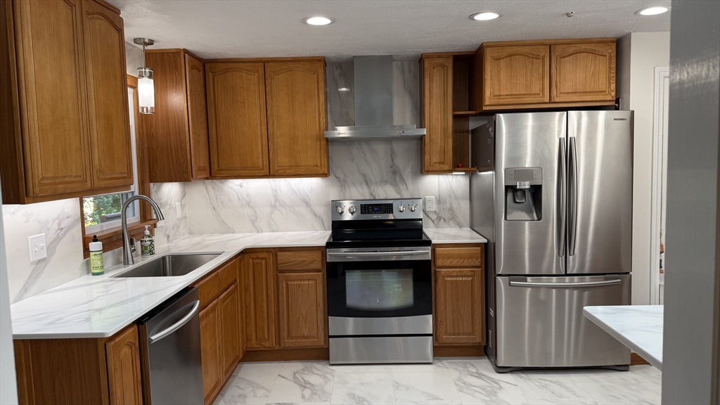 48 Badger Road Framingham, MA 01702 - Photo 2 of 42