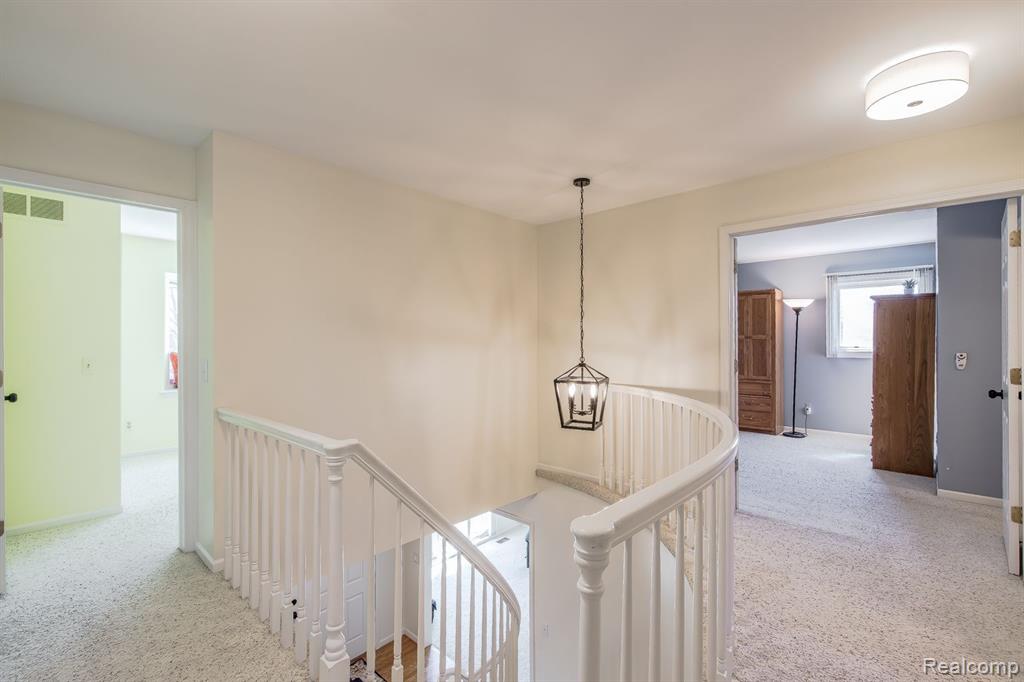 2035 Reagan Drive Rochester Hills, MI 48309 - Photo 30 of 51