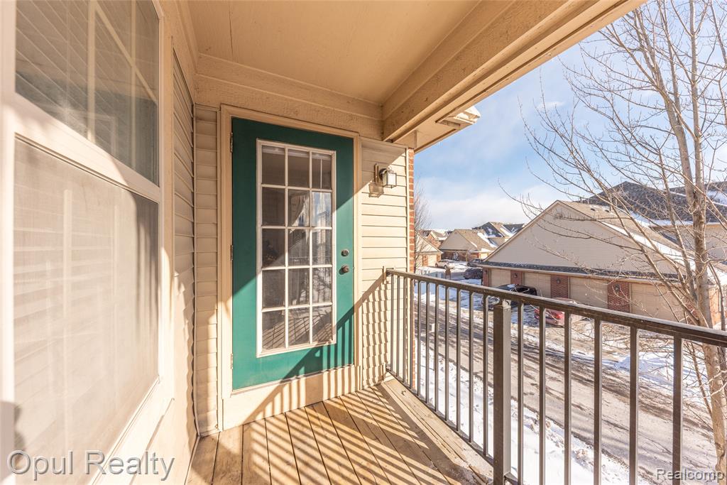 11698 Farmington Road Livonia, MI 48150 - Photo 18 of 23 Gallery Image 18