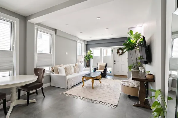 $3,200 | 47 Morris Street, Unit A, Boston, MA 02128