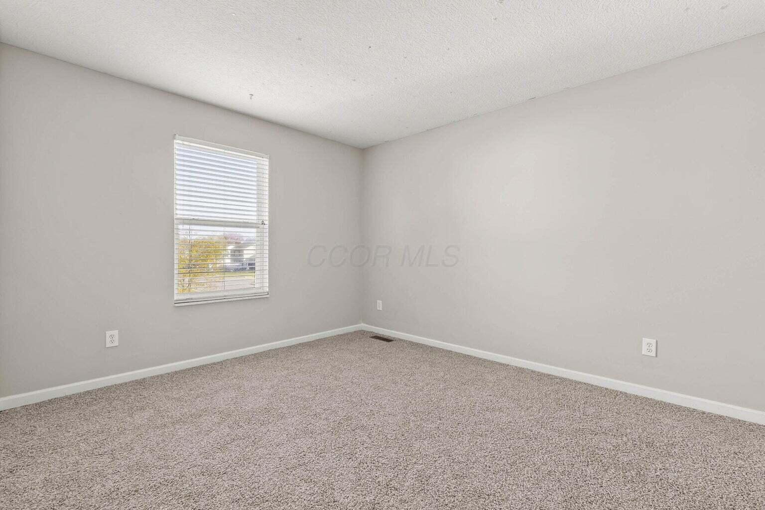 2265 Reeves Avenue Lewis Center, OH 43035 - Photo 16 of 25 Bedroom 4