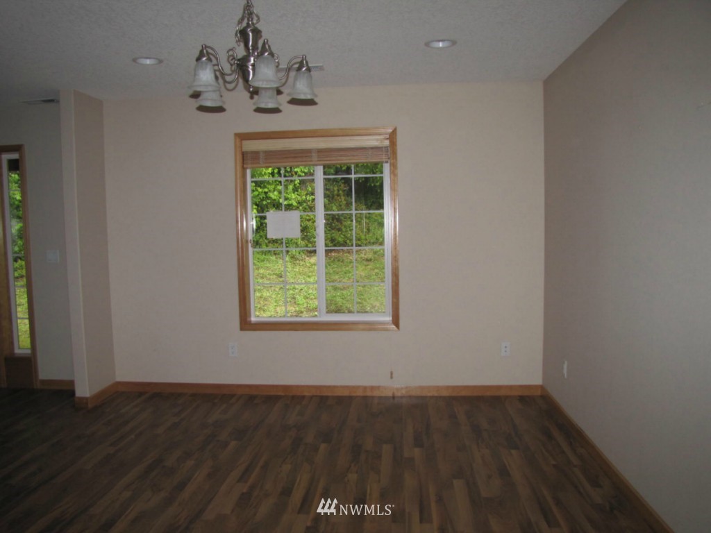 270 Easy Street Road Silverlake, WA 98645 - Photo 2 of 15 Gallery Image 2