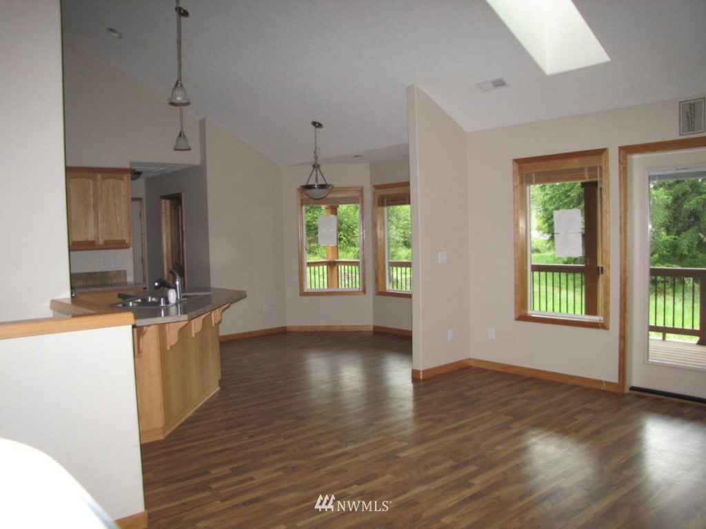 270 Easy Street Road Silverlake, WA 98645 - Photo 5 of 15 Gallery Image 5