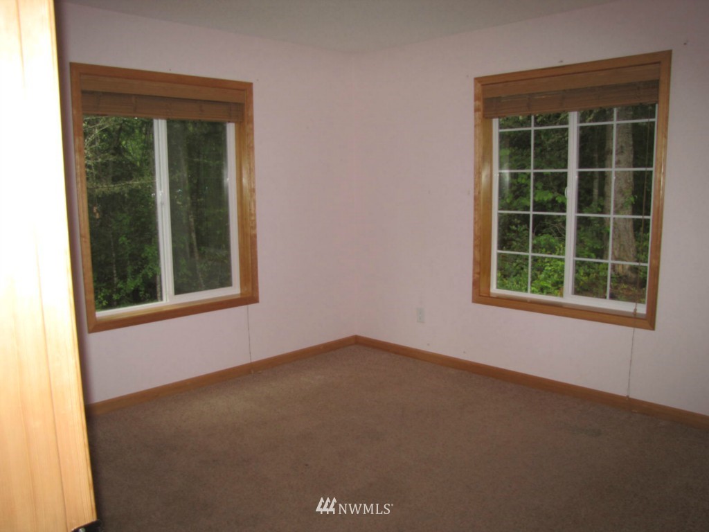 270 Easy Street Road Silverlake, WA 98645 - Photo 10 of 15 Gallery Image 10