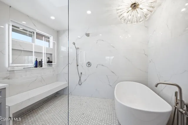 $1,350,000 | 1141 Canyon Crest Court, Thousand Oaks, CA 91360