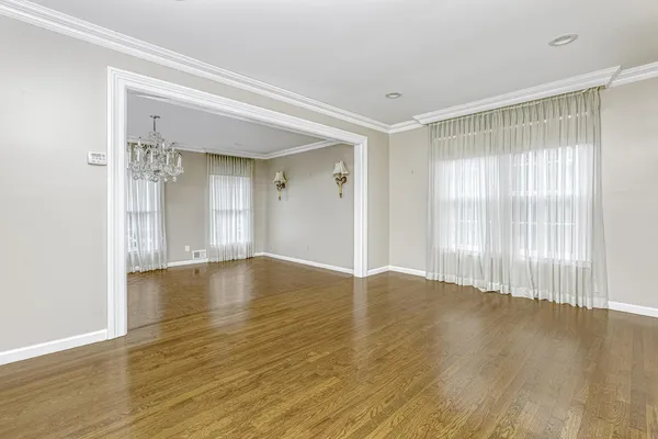 $1,199,000 | 1 Lodi Lane, Monsey, NY 10952
