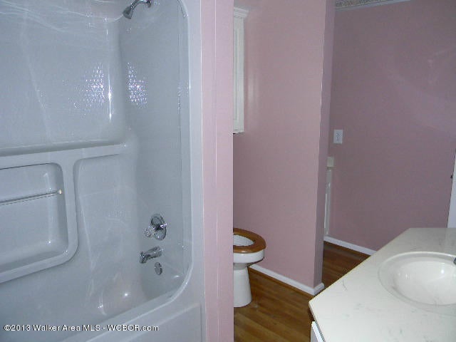 5675 Bird Farm Road Jasper, AL 35503 - Photo 11 of 20 Gallery Image 11