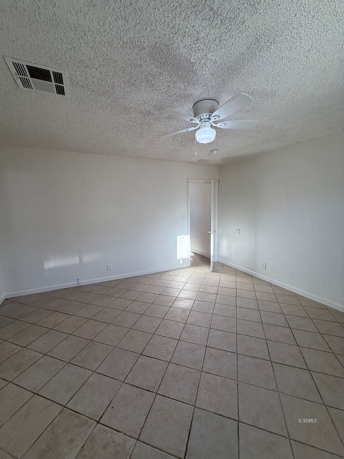 1032 West Coronado Avenue Ridgecrest, CA 93555 - Photo 15 of 24 Gallery Image 15