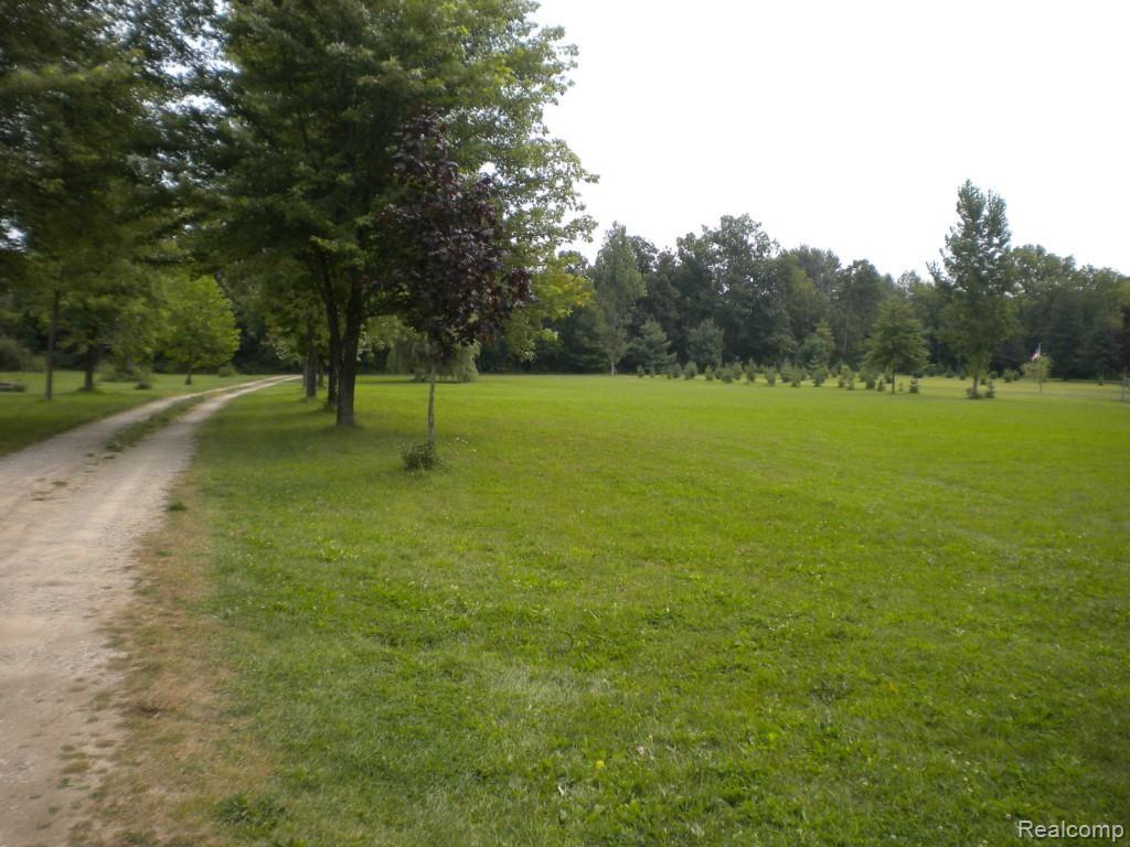 12096 Gage Road Holly, MI 48442 - Photo 32 of 33 2E567A8F-D4DD-4CBC-8F8E-7746BAAF091F@DSCN1357_JPG_DSCN1357.jpg