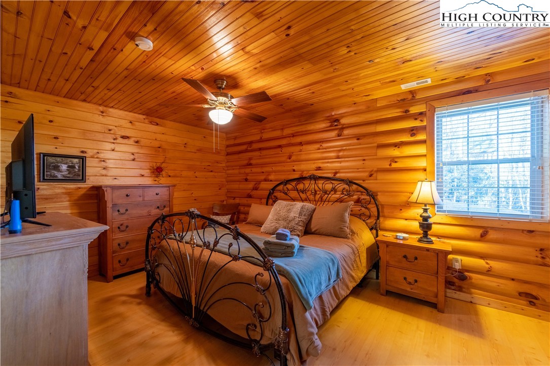 1892 Brown Road Sparta, NC 28675 - Photo 27 of 49 Gallery Image 27