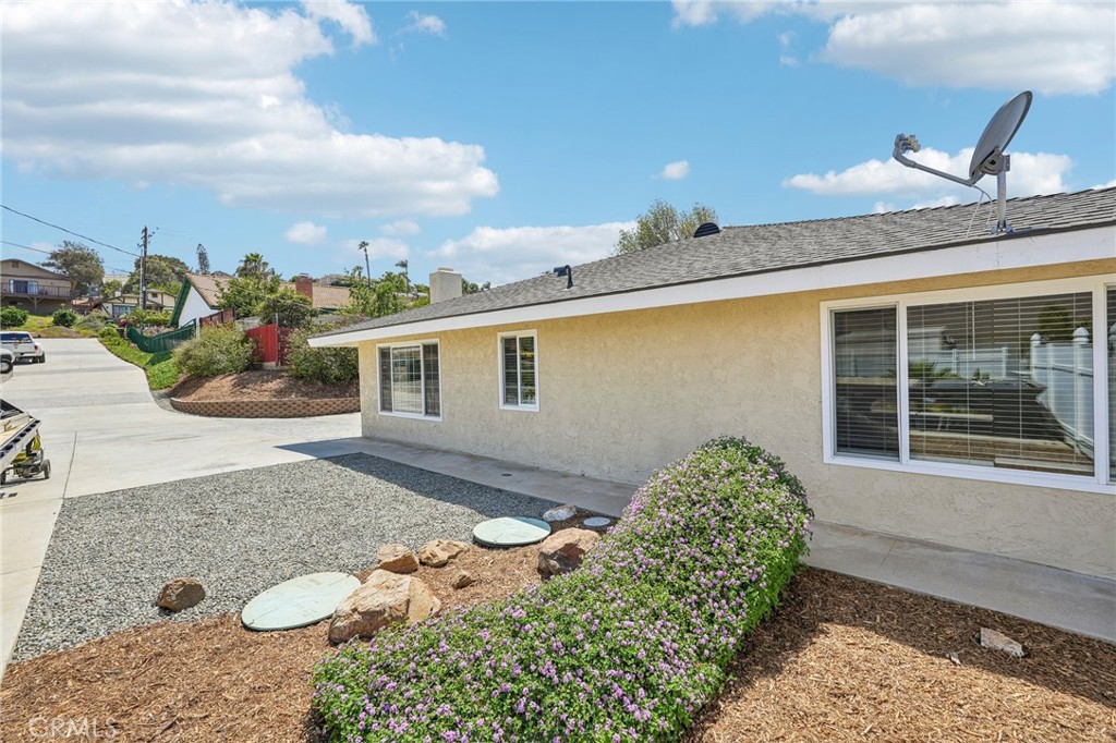 14342 Laurel Drive Riverside, CA 92503 - Photo 32 of 45 Gallery Image 32