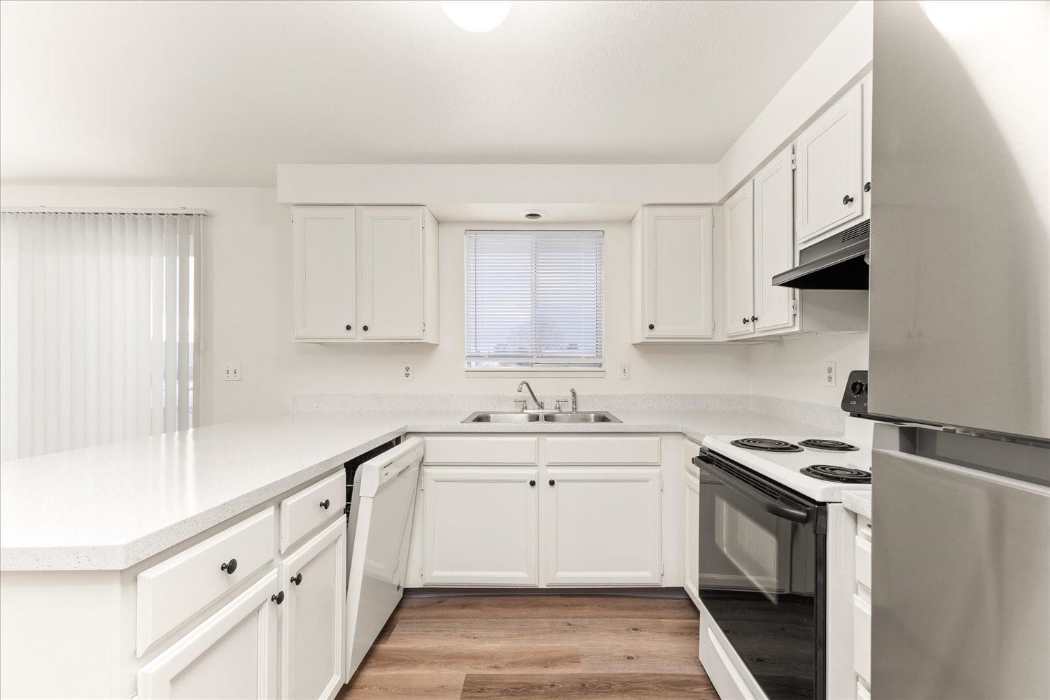 204 South Burns Road, Unit 206 Spokane Valley, WA 99216 - Photo 13 of 40