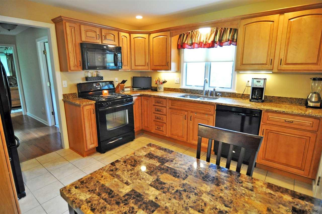 4 Malrick Road Troy, NY 12182 - Photo 8 of 24 Photo 8