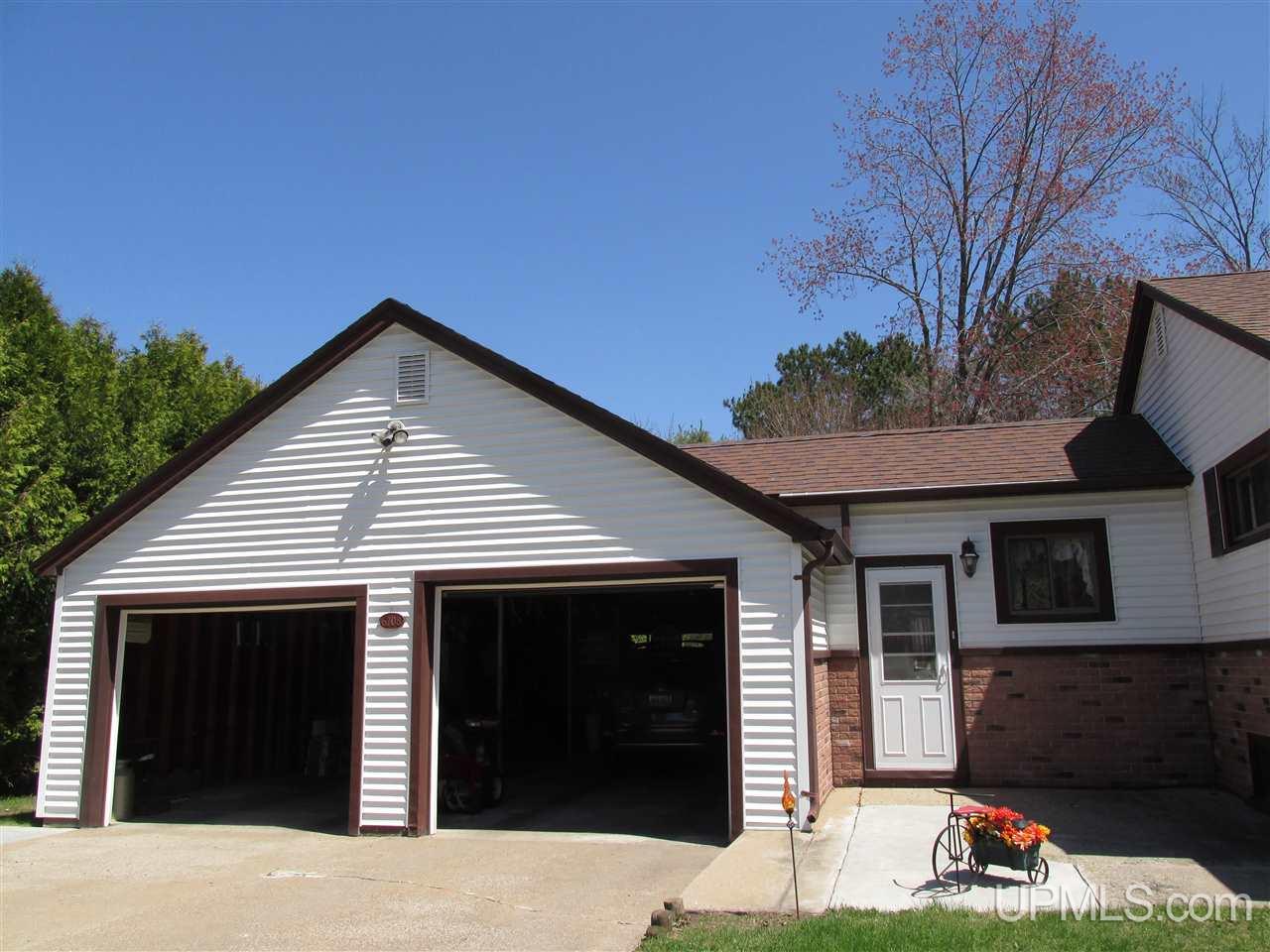 6708 M Road Escanaba, MI 49829 - Photo 18 of 22