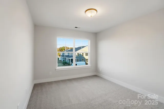 a view of utility room