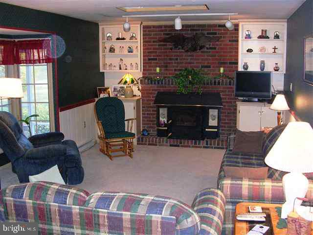 20 Oak Ridge Road Carlisle, PA 17015 - Photo 6 of 12 Gallery Image 6