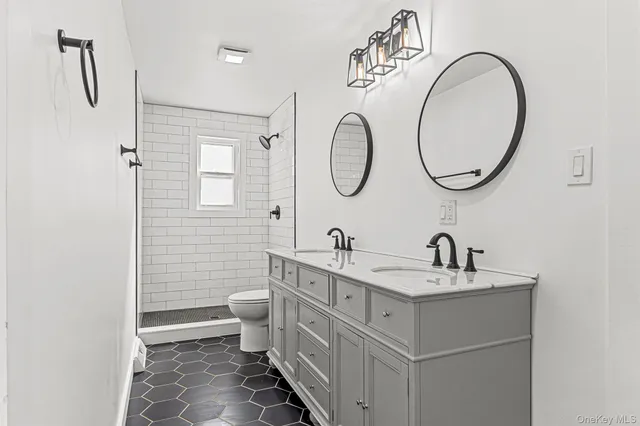 $650,000 | 786 North Clove Road, LaGrangeville, NY 12540