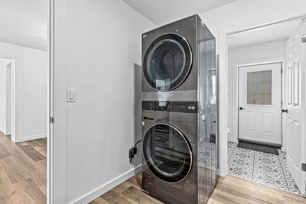 $650,000 | 786 North Clove Road, LaGrangeville, NY 12540