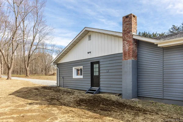 $650,000 | 786 North Clove Road, LaGrangeville, NY 12540