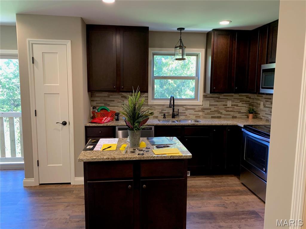 28553 Shallow Water Road Wright City, MO 63390 - Photo 2 of 14