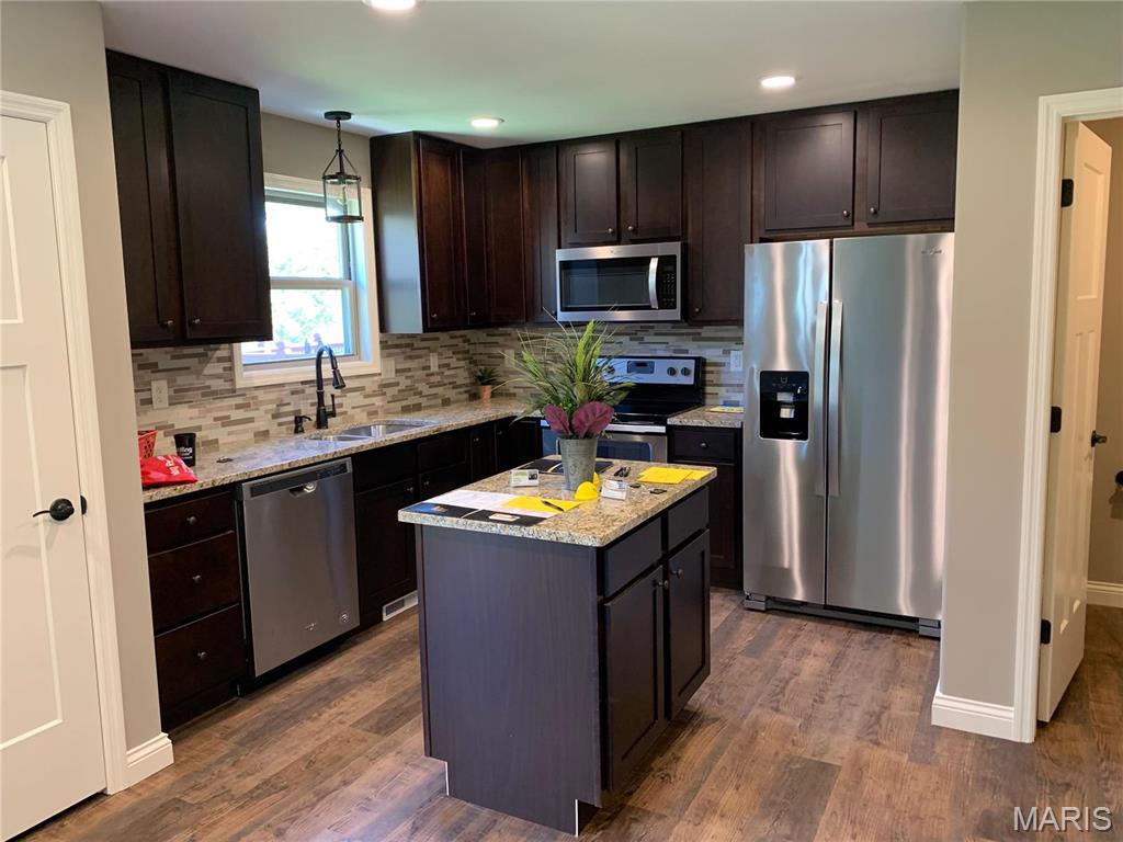 28553 Shallow Water Road Wright City, MO 63390 - Photo 3 of 14