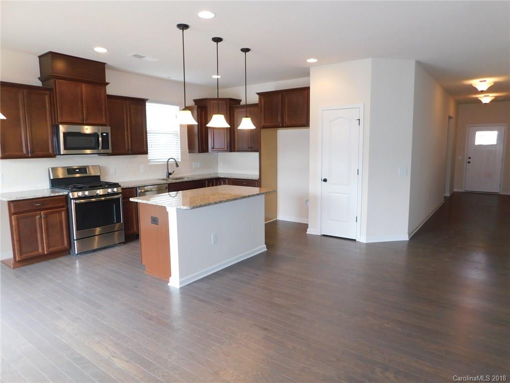 3203 Bridgewater Street, Unit 30 Lancaster, SC 29720 - Photo 3 of 6 Gallery Image 3