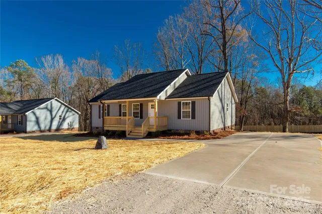 $329,900 | 978 Helms Street, Rock Hill, SC 29732