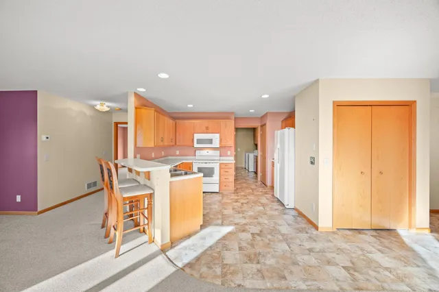 $285,000 | 417 Circle View Drive, Dassel, MN 55325