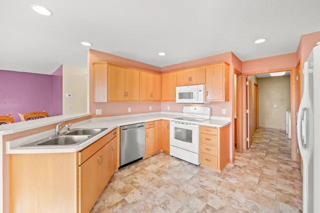 $285,000 | 417 Circle View Drive, Dassel, MN 55325