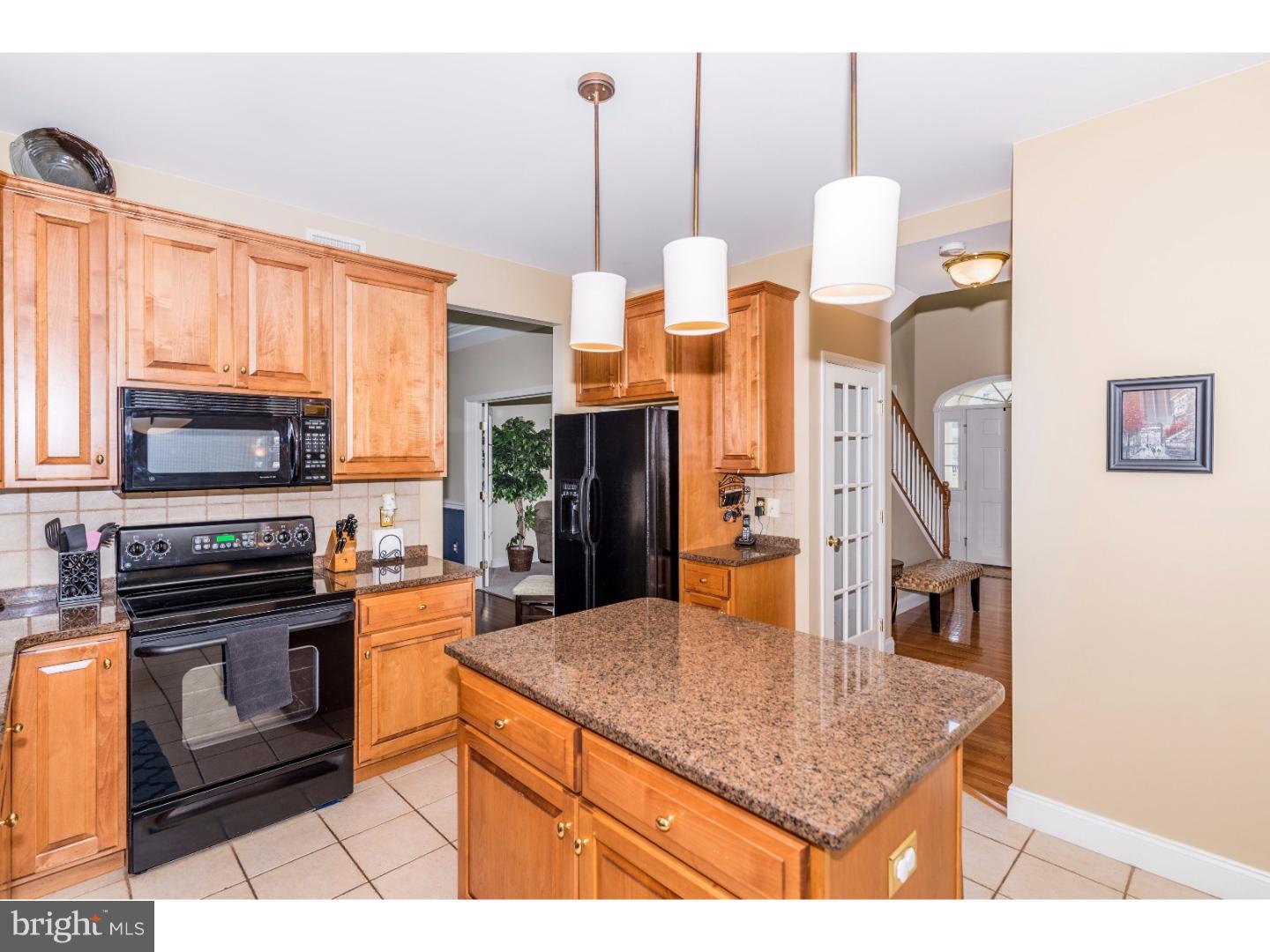 2521 Overland Avenue Sinking Spring, PA 19608 - Photo 6 of 25 Gallery Image 6