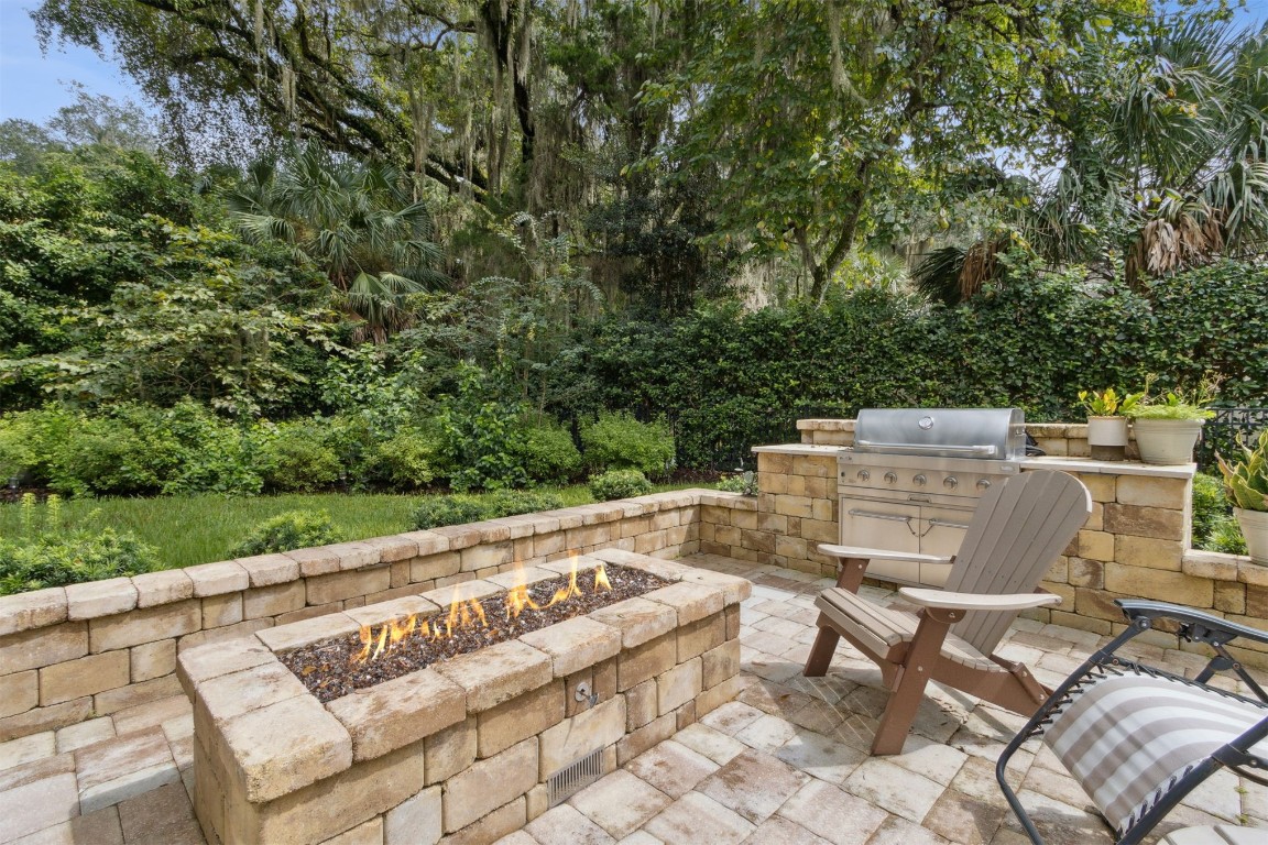 111 Sea Marsh Road Fernandina Beach, FL 32034 - Photo 11 of 31 Backyard Patio