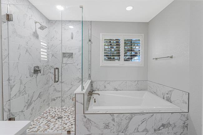 5955 Diablo Hills Road Tres Pinos, CA 95075 - Photo 47 of 91 a bathroom with a bathtub and shower