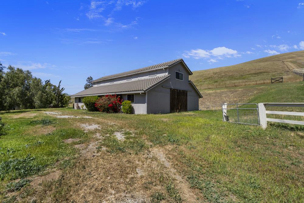 5955 Diablo Hills Road Tres Pinos, CA 95075 - Photo 67 of 91