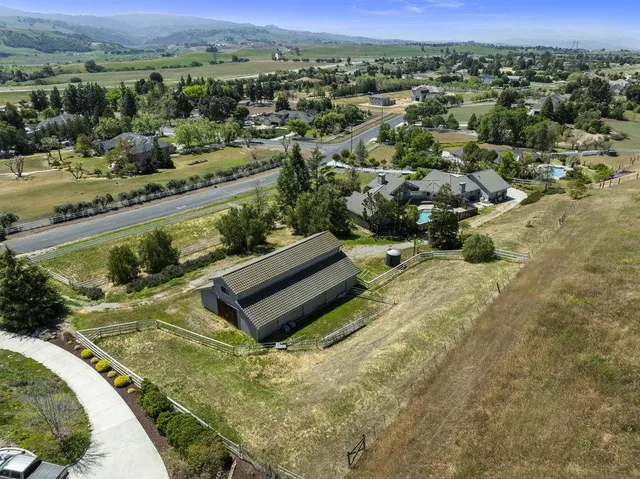 $1,350,000 | 5955 Diablo Hills Road, Tres Pinos, CA 95075