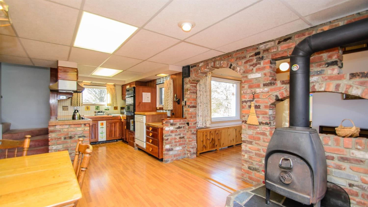 8380 Thurston Road Pinckney, MI 48169 - Photo 11 of 51 Photo 11