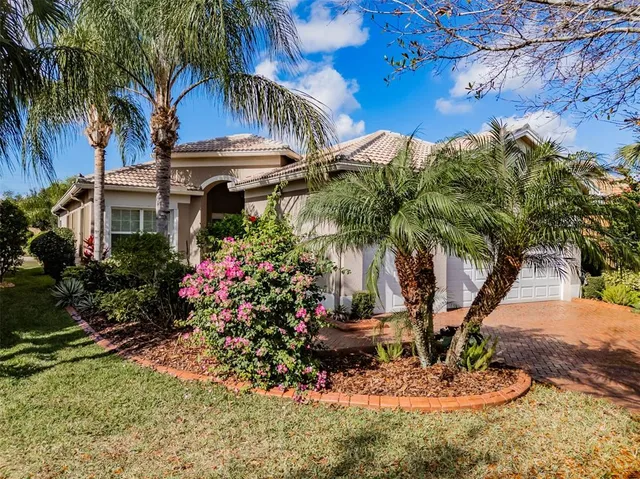 $500,000 | 4916 Grand Banks Drive, Wimauma, FL 33598