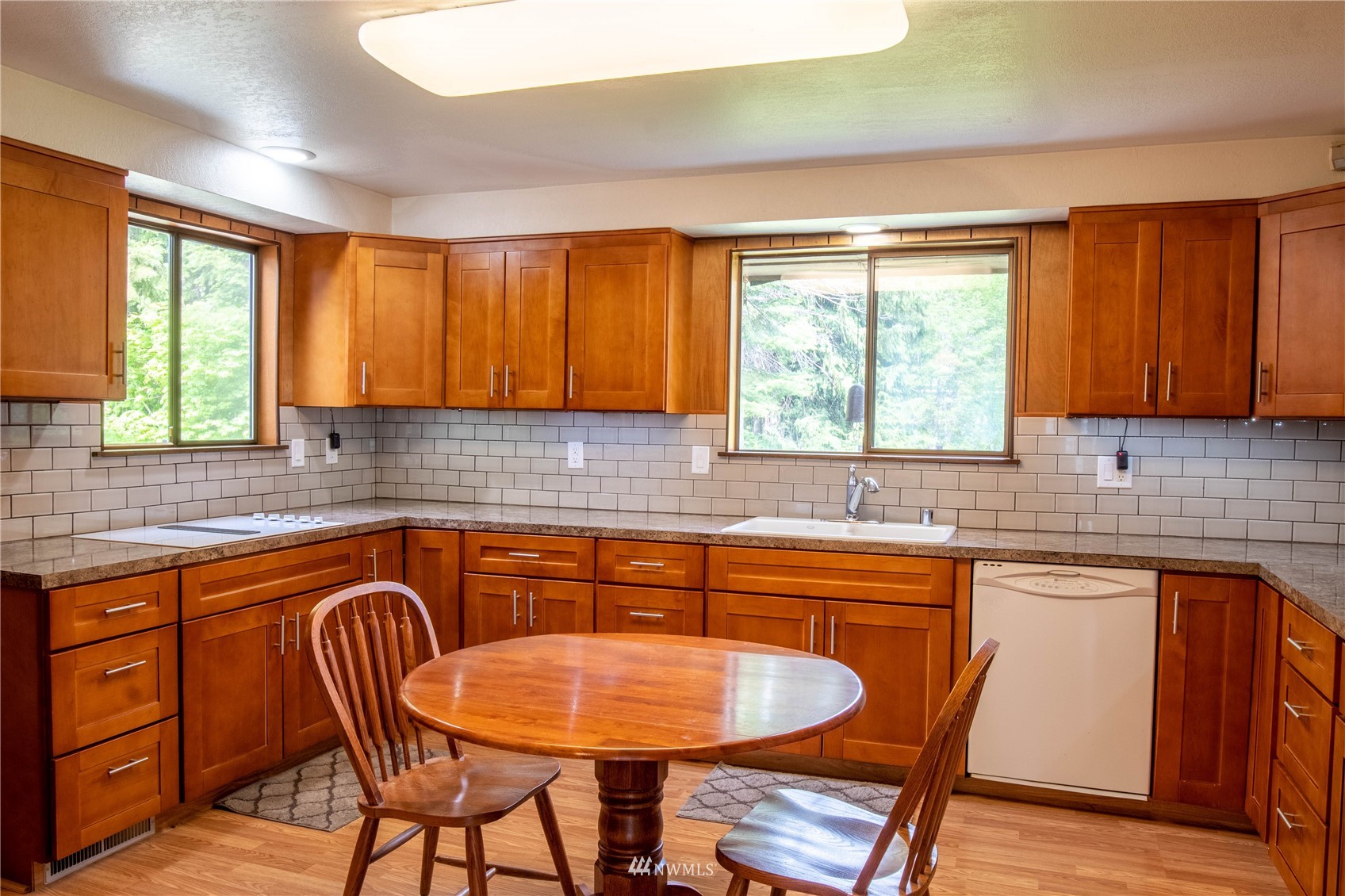 2302 Pine Tree Road Leavenworth, WA 98826 - Photo 11 of 23 Gallery Image 11