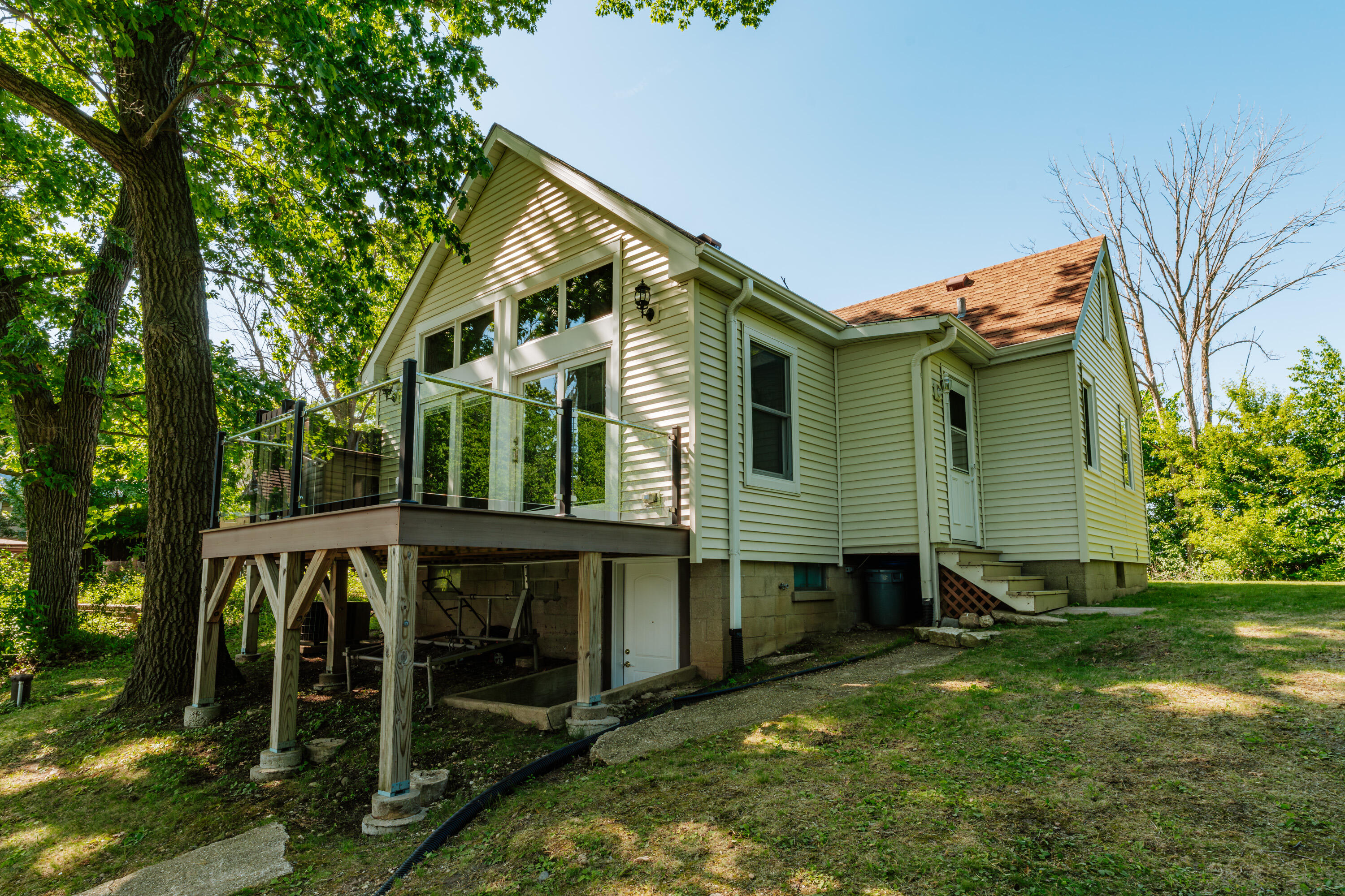 34639 Elm Street