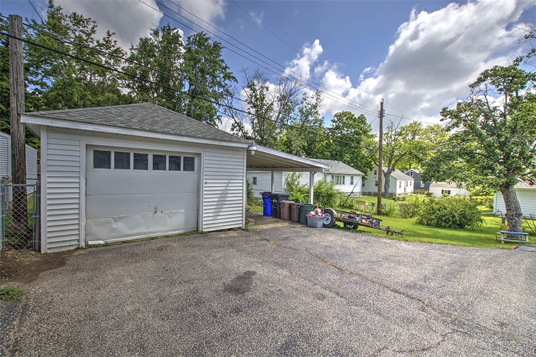 1300 East Lake Shore Drive Decatur, IL 62521 - Photo 33 of 35 Gallery Image 33