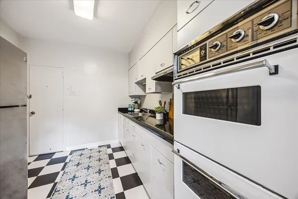 $85,000 | 1960 North Parkway Avenue, Unit 311, Memphis, TN 38112