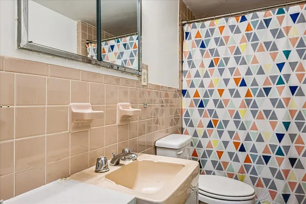 $85,000 | 1960 North Parkway Avenue, Unit 311, Memphis, TN 38112