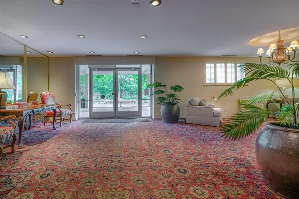 $85,000 | 1960 North Parkway Avenue, Unit 311, Memphis, TN 38112