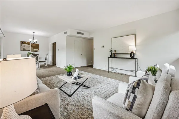 $85,000 | 1960 North Parkway Avenue, Unit 311, Memphis, TN 38112