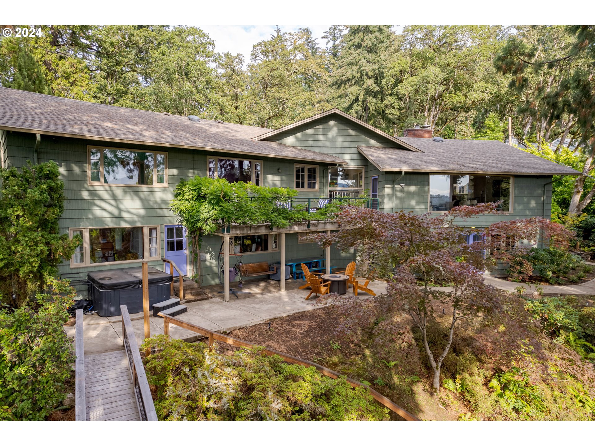 2290 Spring Boulevard Eugene, OR 97403 - Photo 1 of 48 Gallery Image 1