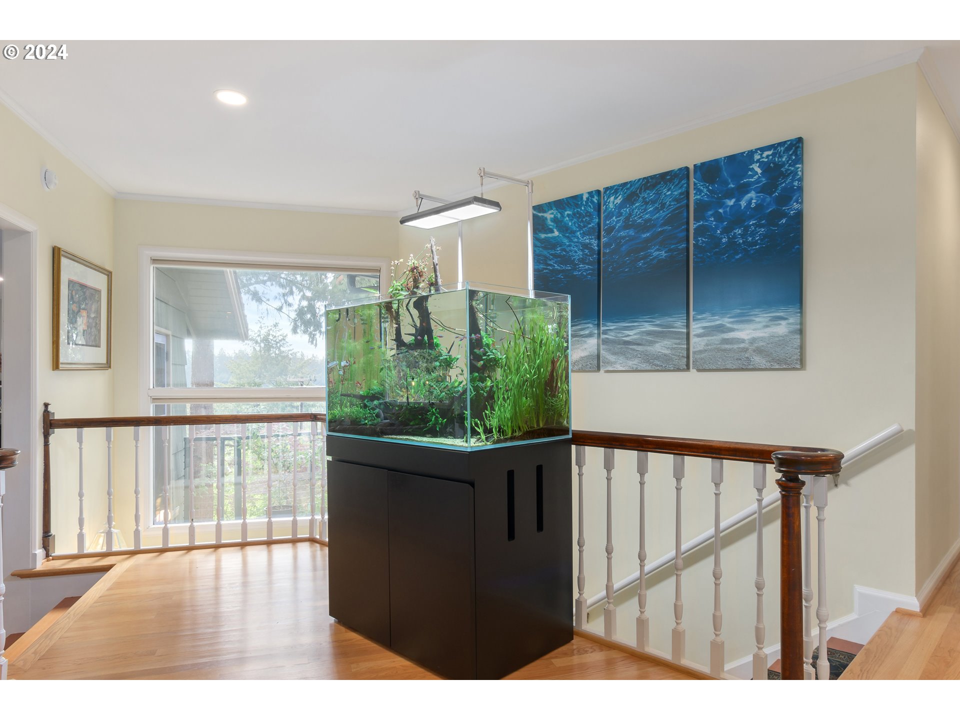 2290 Spring Boulevard Eugene, OR 97403 - Photo 24 of 48 Staircase