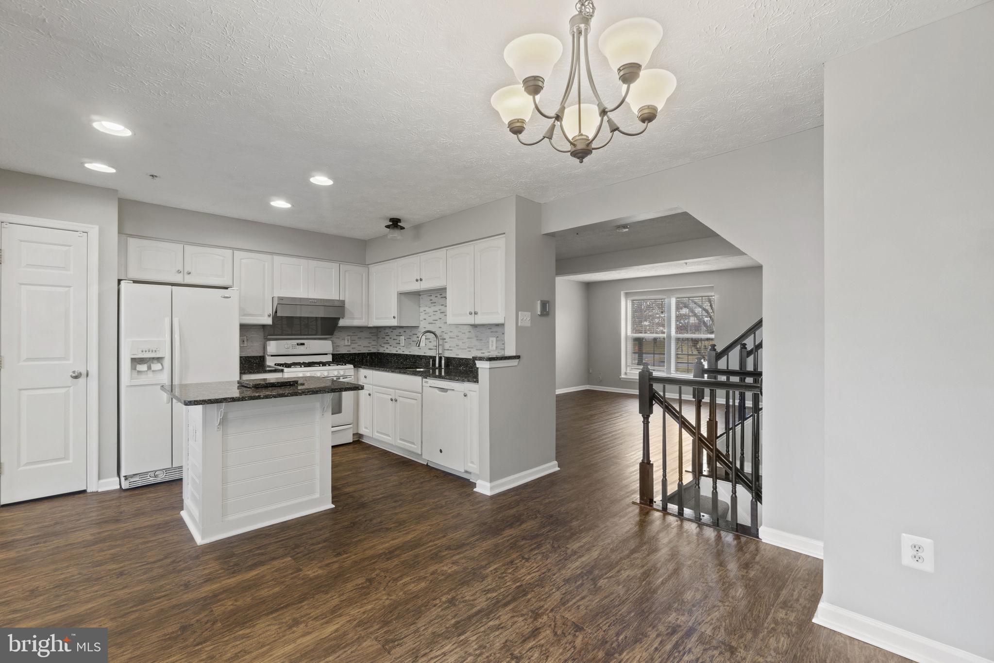 5006 Finsbury Road Rosedale, MD 21237 - Photo 6 of 28 Gallery Image 6