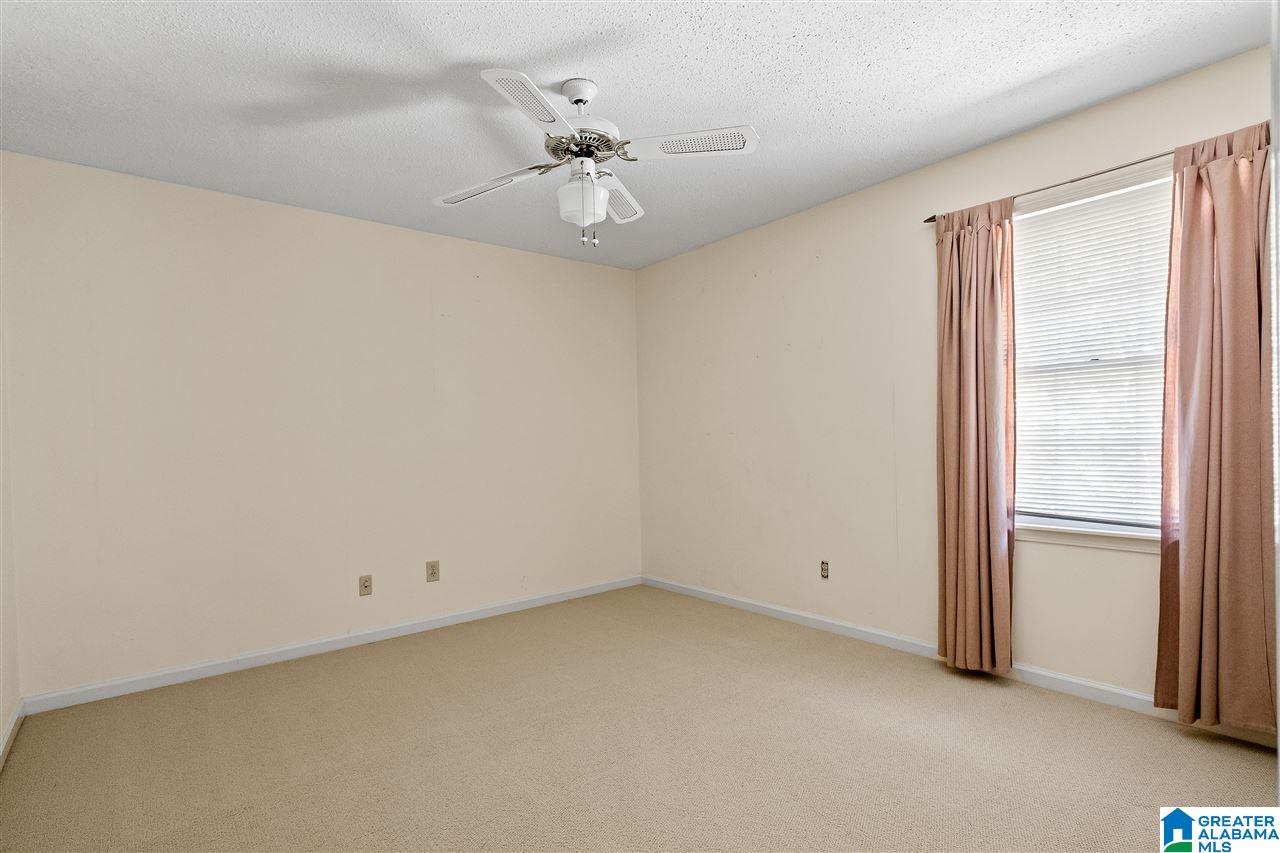 5147 Colonial Park Road Birmingham, AL 35242 - Photo 19 of 33