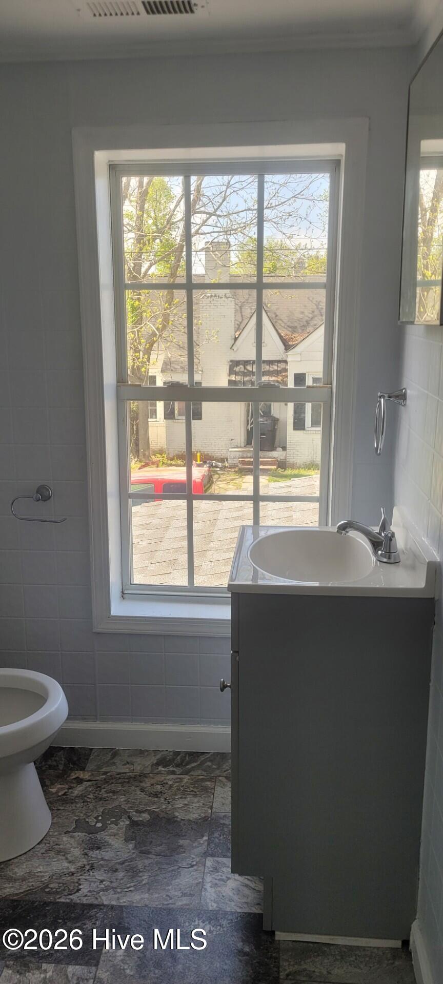 420 Perry Street Elizabeth City, NC 27909 - Photo 13 of 14 Upstairs Half Bath