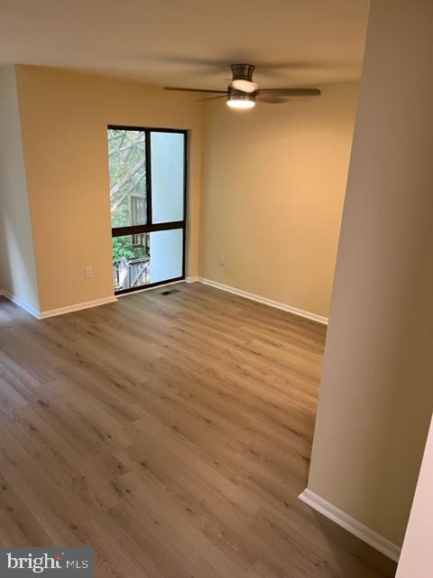 11730 Decade Court Reston, VA 20191 - Photo 4 of 17 Dining room